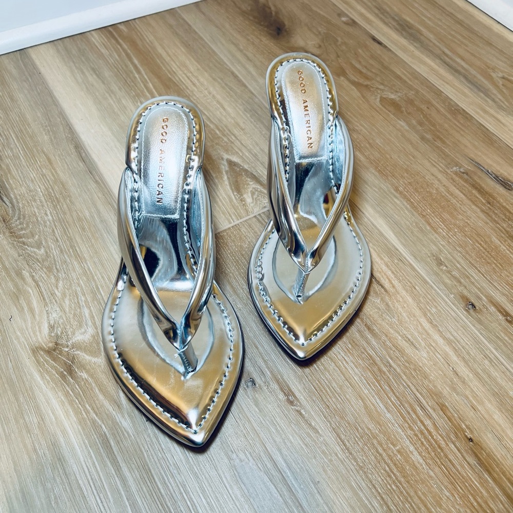 Good American Silver Wedge Sandals - Picture 2 of 6